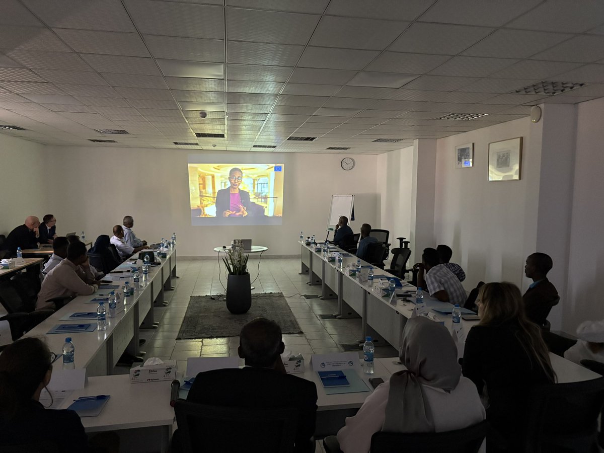 CRFM2023's tweet image. Le Centre Régional de Formation Maritime a accueilli l&apos;atelier du projet #RedSea, soutenu par l&apos;UE, pour renforcer la sécurité et la sûreté maritime. Un engagement concret pour améliorer les capacités des autorités maritimes de Djibouti et de la région. #UE #IMO