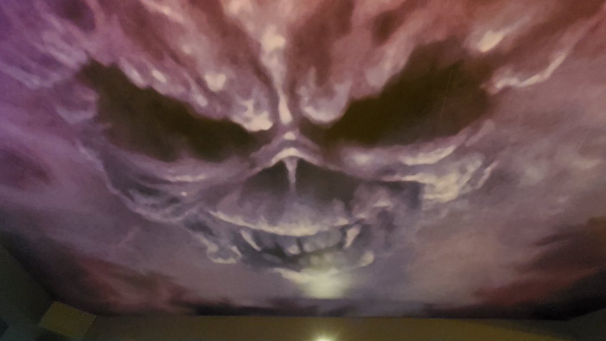 I only dream in black and white 

IFYKYK