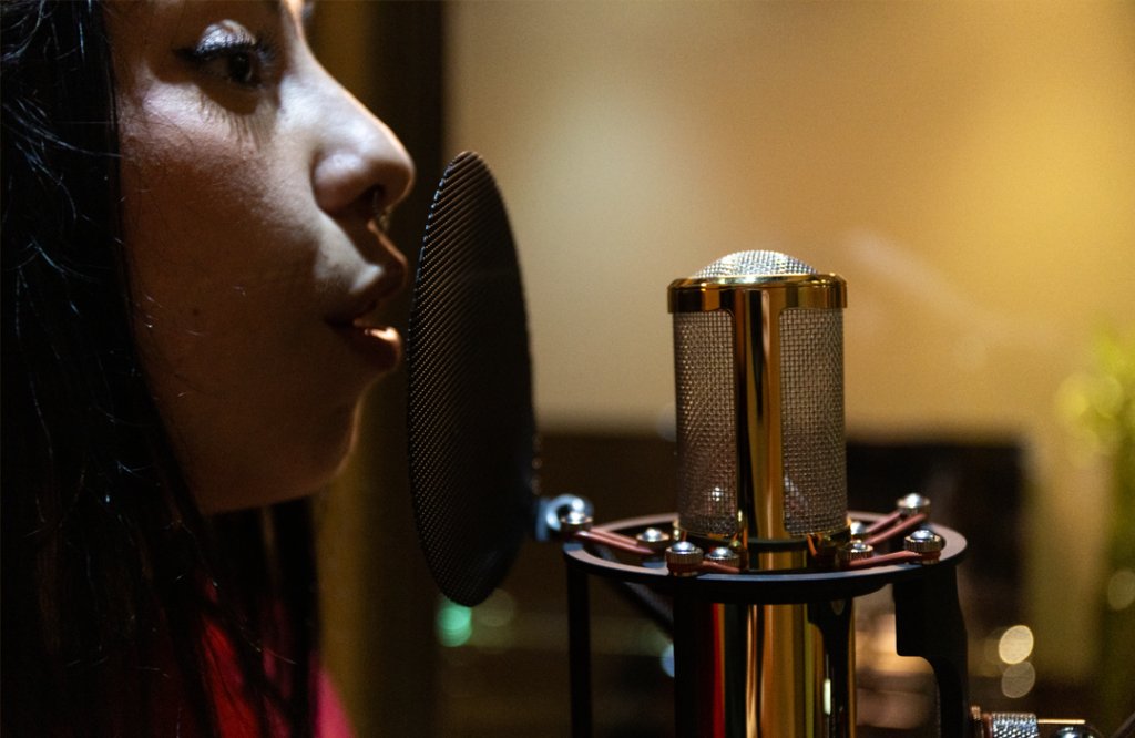 🎤 Rapeja Contra el Racisme 2025: Un Concurs per elevar veus joves contra la discriminació.

Els guanyadors s'anunciaran el 22 de març de 2025 a @JovesSagnier, durant el festival Hip Hop Contra el Racisme.

Consulta aquí tots els requisits ➡️ s.mtrbio.com/gktbnzjlhx