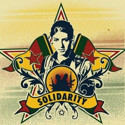 Oggi celebriamo il decimo anniversario della vittoria di #Kobane.

Nel 2015 la città, a prevalenza curda ma culla di convivenza con altre minoranze, resistette eroicamente all’assedio dell’ISIS, fino a sconfiggerlo il 26 gennaio.

Fu un momento cruciale per la storia