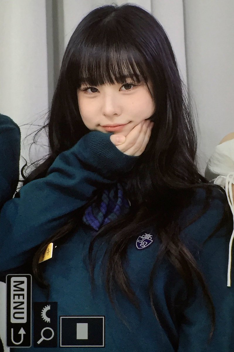 Chloe_KSY's tweet photo. 250126 

#클라씨 #CLASSy #김선유 #SEONYOU #햄찌서뉴 #냥이선유 https://t.co/ceZcr0QUmT