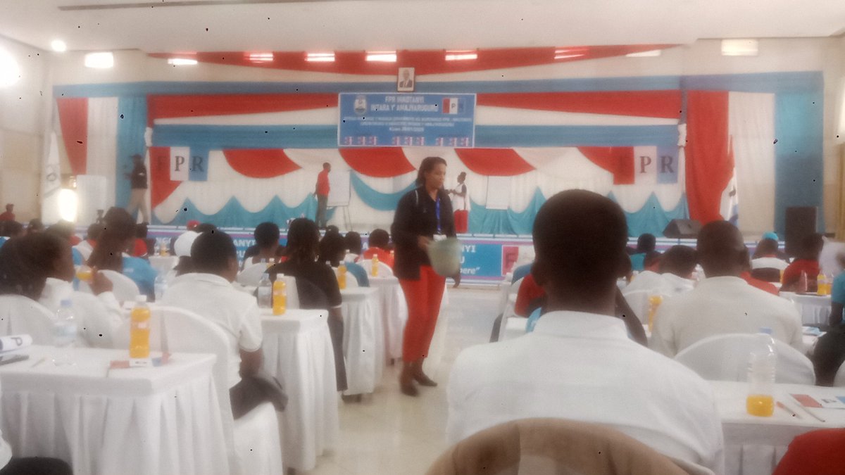 MUHOZAEric10's tweet photo. Uyu munsi , mu  ntara y'Amajyaruguru @RPF_North  hari kubera Inteko rusange y'Abagore n'Urubyiruko , iyi nteko iri buberemo Amatora ya Komite nyobozi y'Ingaga  Zombi. https://t.co/YVaKA3tHk0