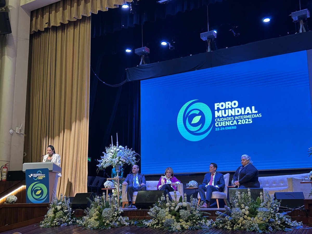 dcorreab's tweet photo. Participamos en el III Foro Mundial de Ciudades Intermedias de #CGLU  @uclg_org Un encuentro que congregó en nuestra ciudad a representantes de cerca de 80 urbes de todo el mundo, además de líderes locales y organizaciones internacionales.  #ciudadesintermedias https://t.co/7uMmLRhtgq