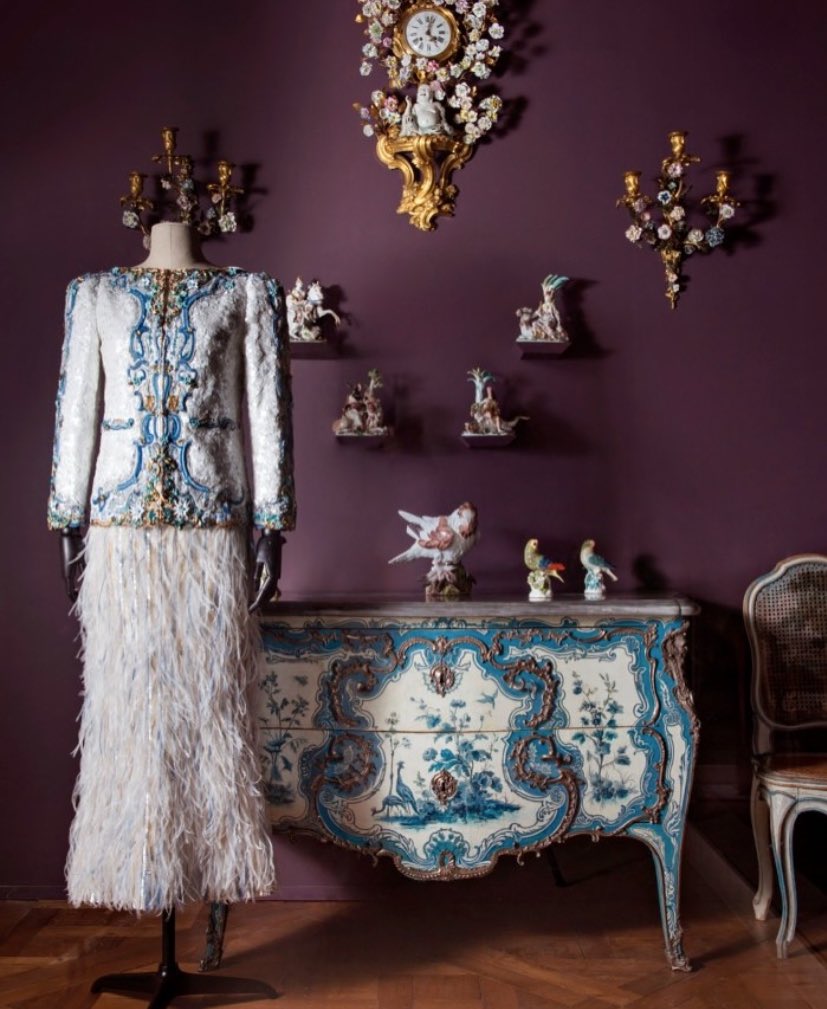 Karl Lagerfeld en el Louvre