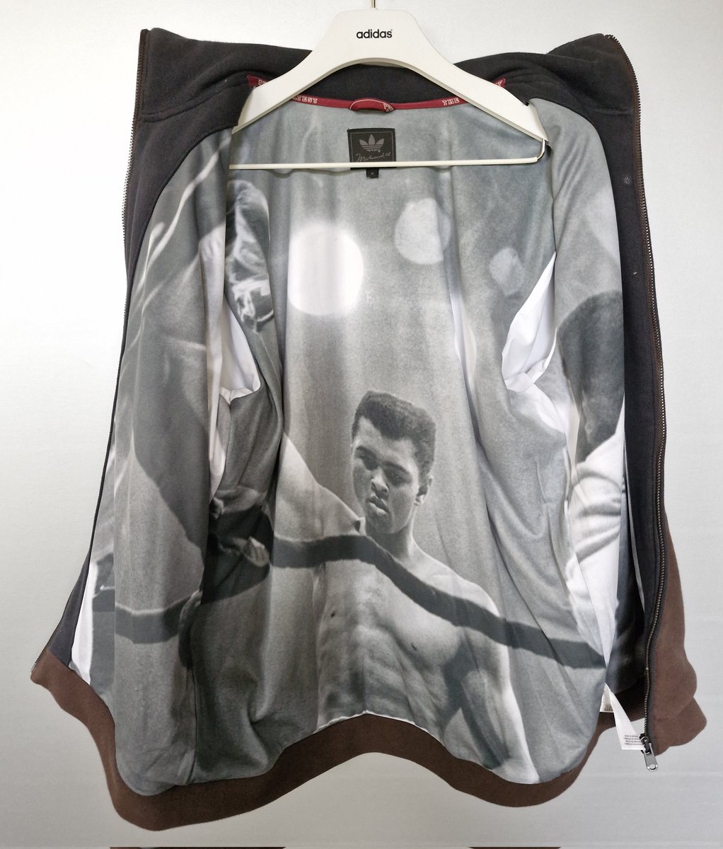 Adidas tracktops 🧥///🥼 tweet media