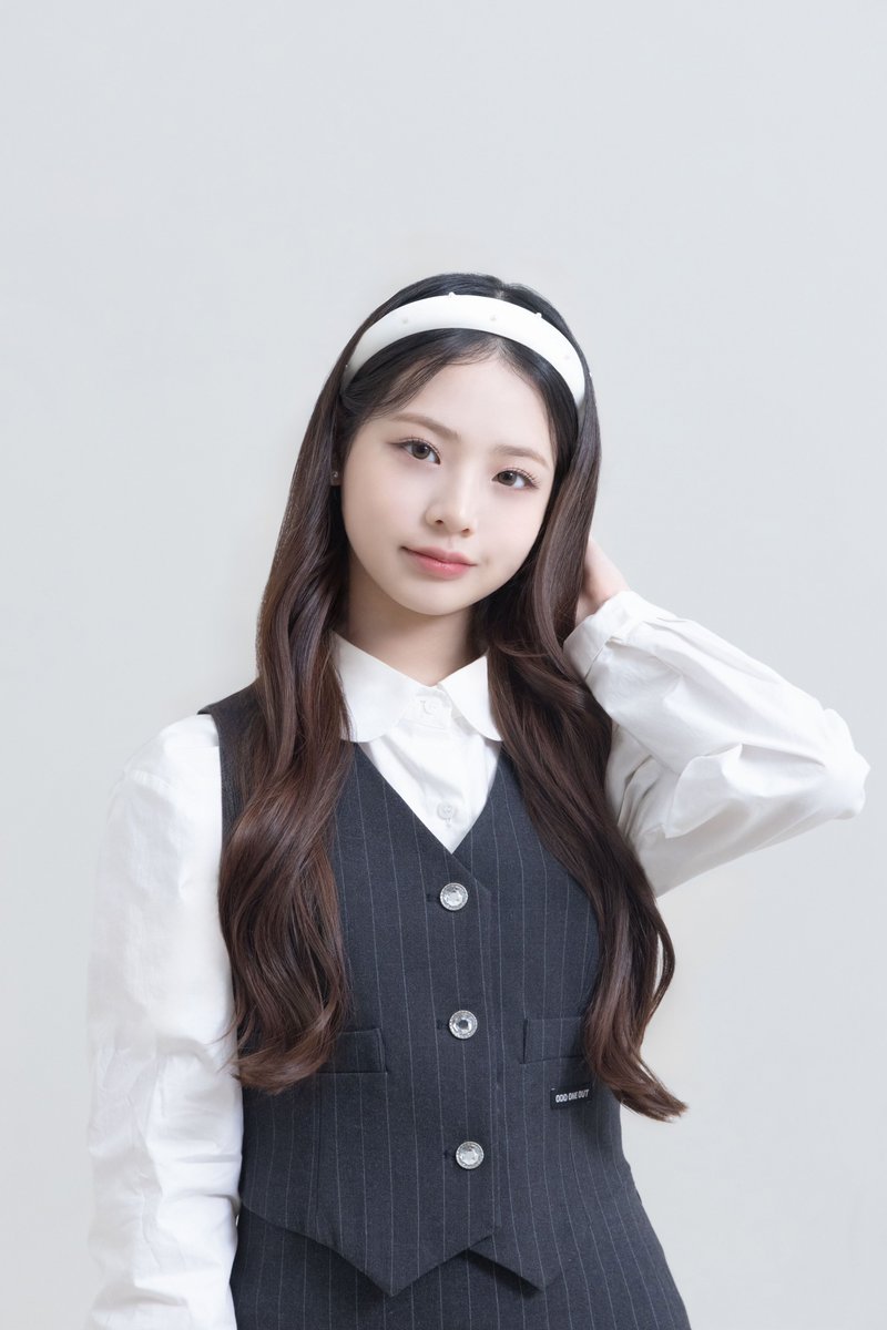 UNIS_offcl_JP's tweet photo. ／
🎉HAPPY SEOWON B-DAY🎉
＼

14歳のお誕生日おめでとう！

#UNIS #유니스 #ユニス 
#SEOWON #임서원 #ソウォン
#HAPPY_SEOWON_DAY https://t.co/tHD52ioNI5
