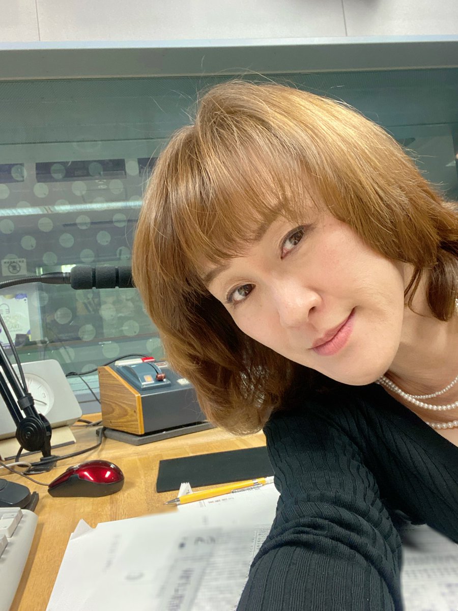 econocoe's tweet photo. しばらくポストしてないと見知らぬ美女たちのフォローが増えるので😂乗っ取られないようにThreadsくらいのペースでこちらもポストしよう🙌…このアカはもう見られてないかな😂 https://t.co/ckZtguYu7g