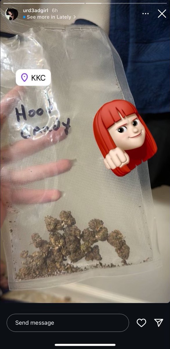 เฉยปะ ดูดเนื้อ แดกโปร ดูดปู๊นไม่ต่างอะไรกับอีจอนมีใจที่กูเปิด เคยด่าคนอื่นเล่นอาย่ายังไงมึงก็เคยเล่นมาก่อนค่ะ พฤติกรรมเหยียดคนอื่นตั้งแต่เมื่อก่อนก็ทำเนียนชุบตัวนิวแอคใหม่ อ้างเคยเป็นซึมเศร้า คนซึมเศร้าเขาสันดานเสียแบบมึงได้ด้วยหรอคะอีแก่ @sm0kingkills_  ไปเอาแอคหลุมมาโควทได้นะ><