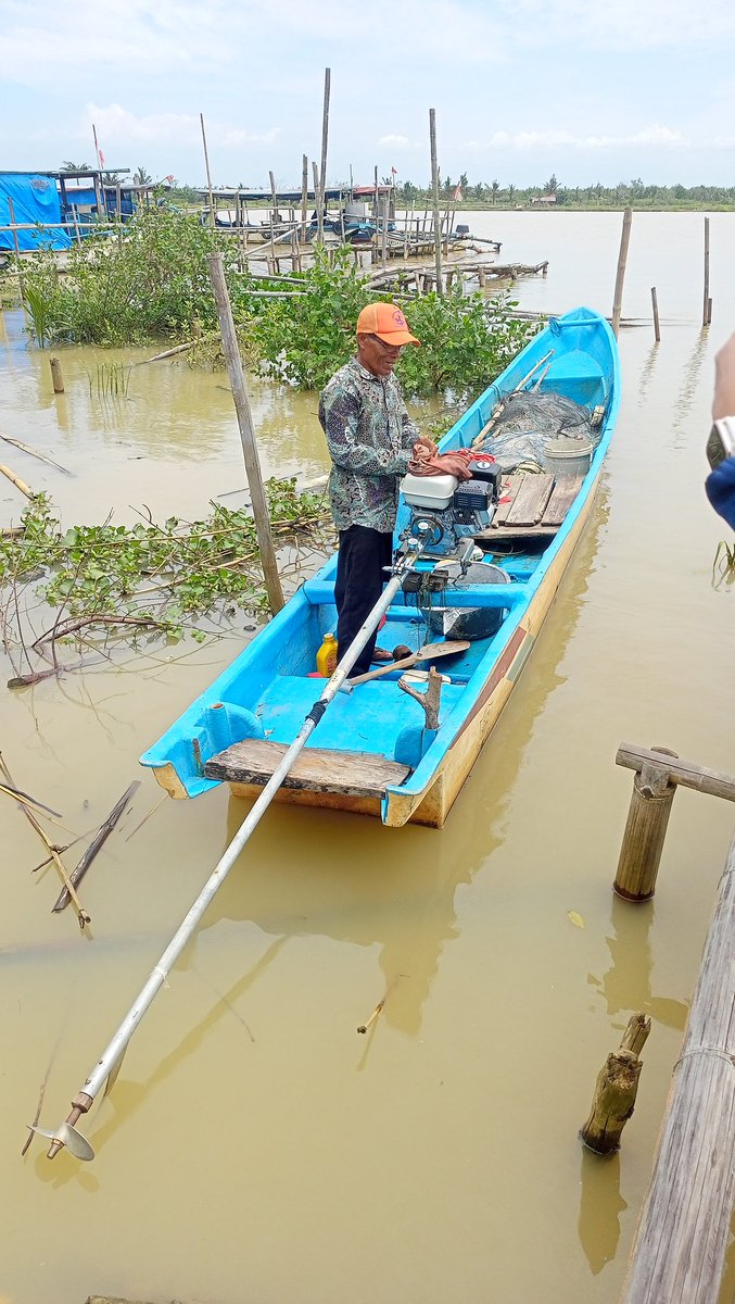 as_norisk's tweet photo. Jumat 3 Januari 25, luhkan Andris, dalam rangka kegiatan monitoring  pemanfaatan mesin perahu dati tim Bank Indonesia pada kub mina budak kambangan desa pamotan, kalipucang
#luhlapor
#giatluhkansatminkalbogor
@bppsdm_kp @brpbatpp_bogor @djpt_kkp https://t.co/Jn5OvHcnC7