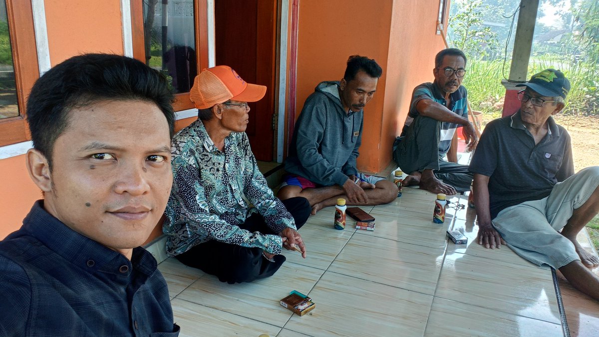 as_norisk's tweet photo. Jumat 3 Januari 25, luhkan Andris, dalam rangka kegiatan monitoring  pemanfaatan mesin perahu dati tim Bank Indonesia pada kub mina budak kambangan desa pamotan, kalipucang
#luhlapor
#giatluhkansatminkalbogor
@bppsdm_kp @brpbatpp_bogor @djpt_kkp https://t.co/Jn5OvHcnC7