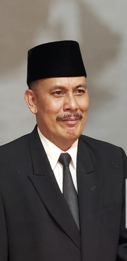 Opposisi6890's tweet image. Kami akan bongkar kebusukan anda arsin bin asip! 

Kalau sudah bajingan tetap bajingan.