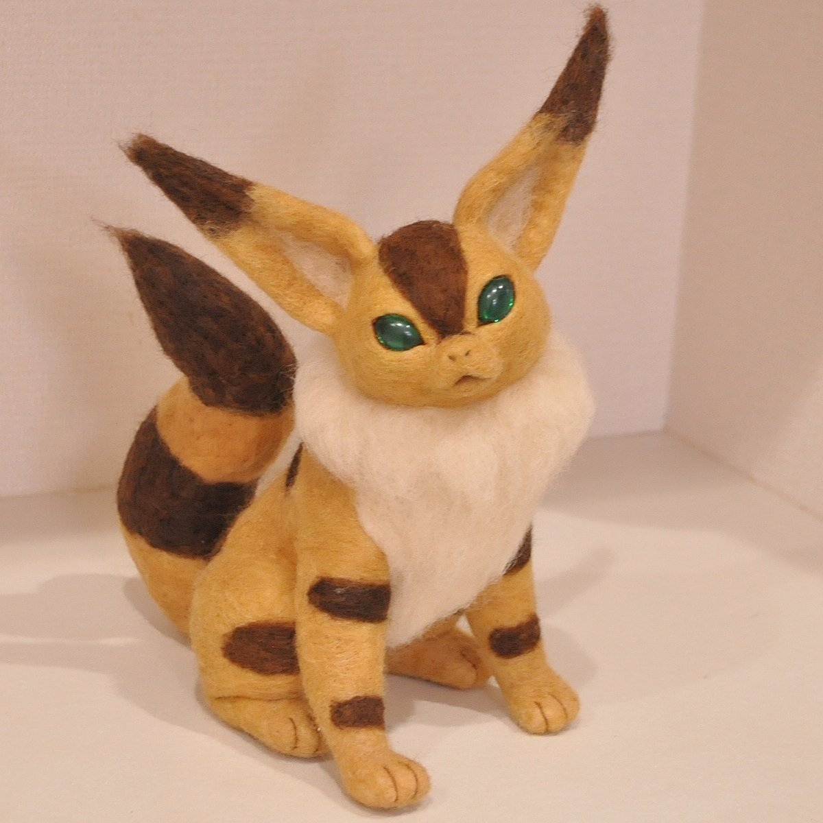 Satoyoumou's tweet image. 風の谷のナウシカのテト完成しました✨リンゴは大きさ比較のためw

#ハンドメイド
#羊毛フェルト #needlefelting
#ジブリ
#風の谷のナウシカ
#テト #NausicaaoftheValleyoftheWind