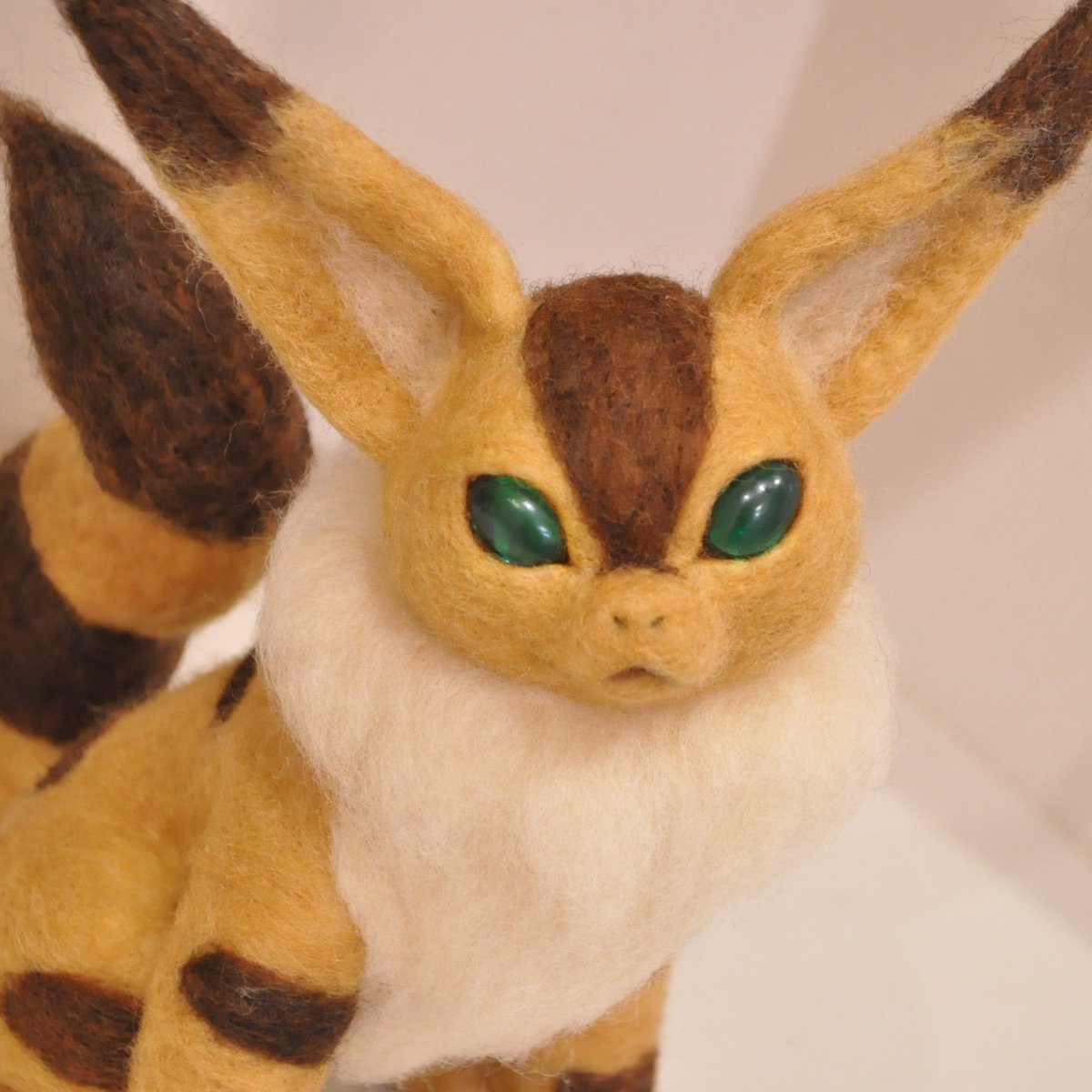 Satoyoumou's tweet image. 風の谷のナウシカのテト完成しました✨リンゴは大きさ比較のためw

#ハンドメイド
#羊毛フェルト #needlefelting
#ジブリ
#風の谷のナウシカ
#テト #NausicaaoftheValleyoftheWind