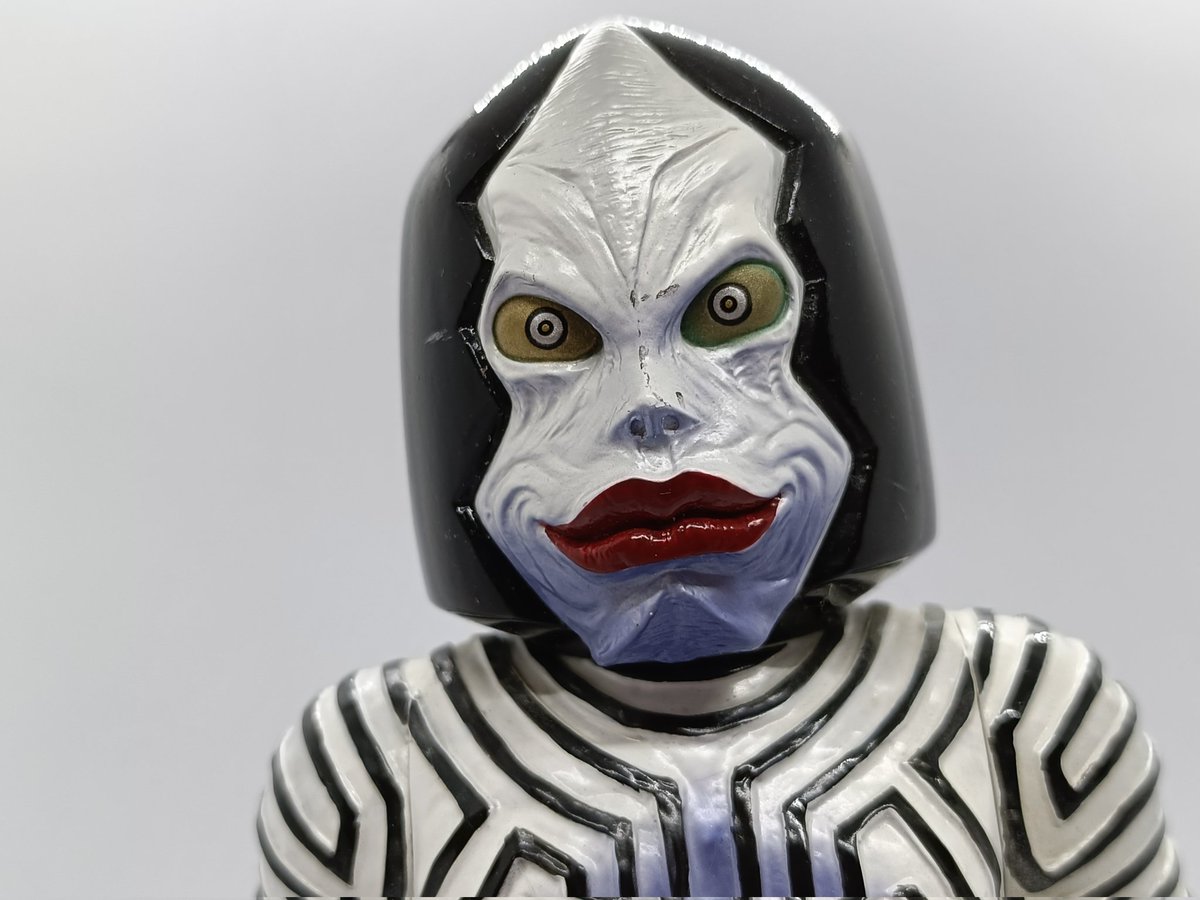 フューチャーモデルズ製楳図かずお版ウルトラマンの三面怪人ダダ