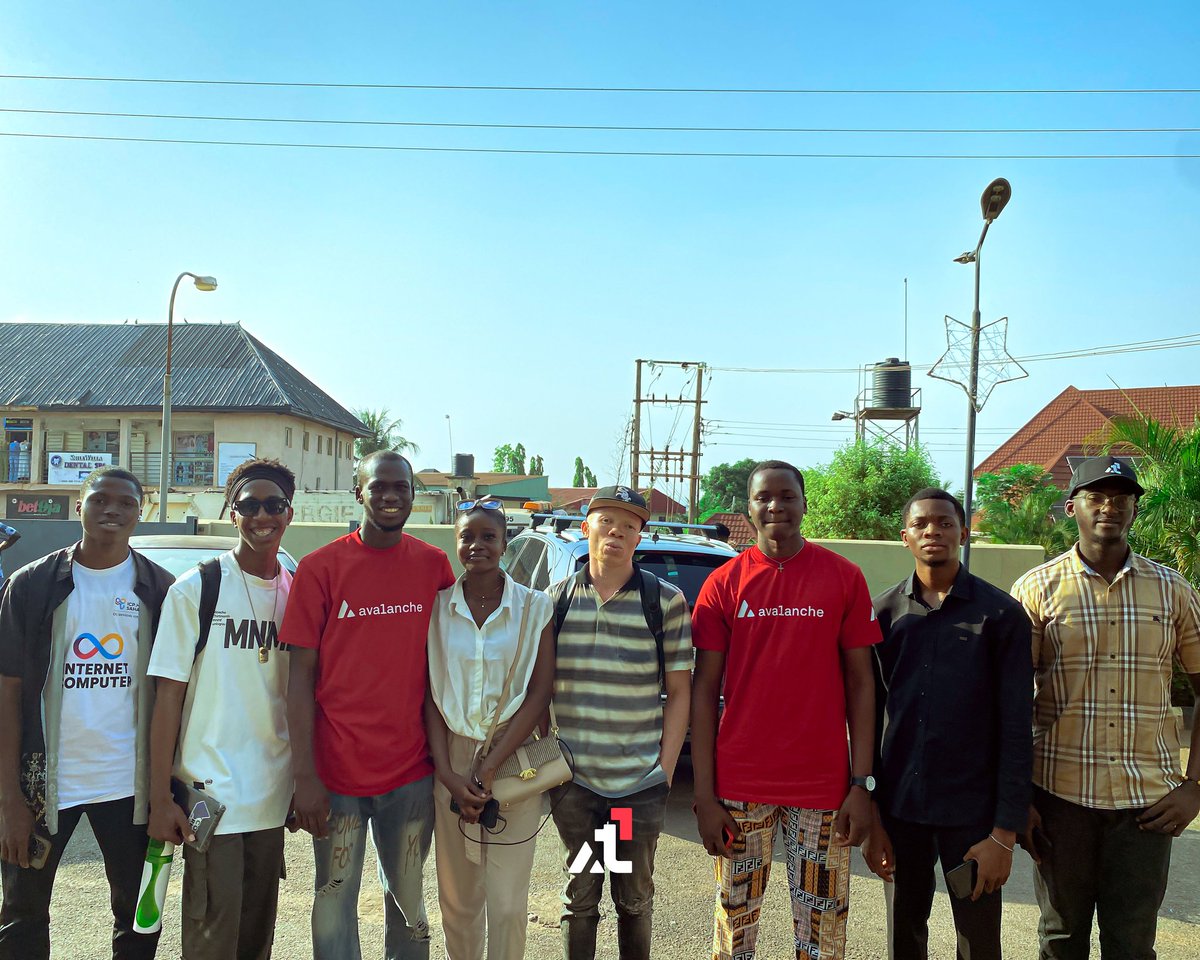 Was live at the @AvaxNG college meetup yesterday hosted by <a href="/0xchidi/">Don Chidi🔺</a> 

Of course, <a href="/Web3Nigeria/">Web3 Nigeria</a> Enugu was there, got a chance to onboard more Web3 chads to the community 🇳🇬

Also a little <a href="/sheeponclutch/">Sheep On Clutch</a> 🐑 giveaway sponsored by <a href="/MicheAleNFT/">Mikal ☕️</a> 

Yesterday was a blast 🔥💯