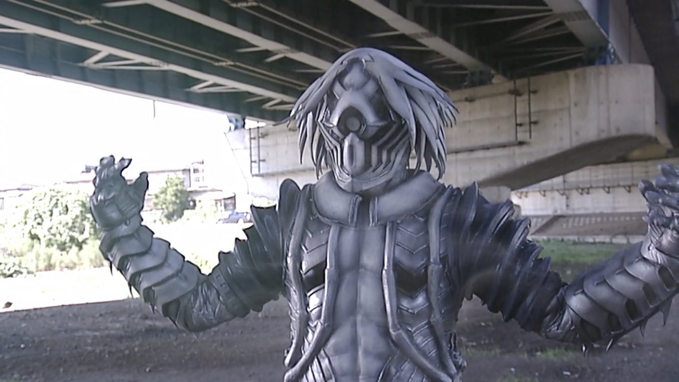 仮面ライダー555 綾野剛 スパイダーオルフェノク カード 綾野剛 仮面ライダー555 カード スパイダーオルフェノク 澤田