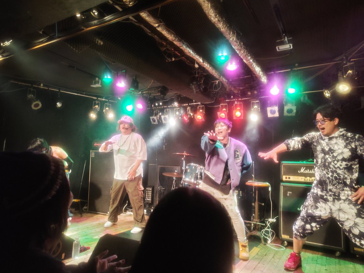 <a href="/KamenokoMoMoYa/">MOMOYA-桃屋@亀之子エレクト</a> 久々のライブ！楽しかったッス！！