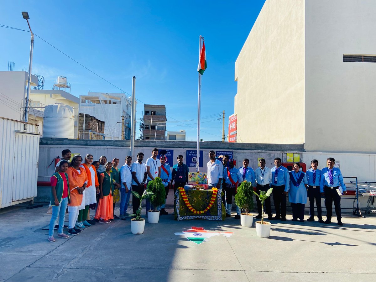 metro_india's tweet photo. At #METROWholesaleIndia, we are proud to be part of India’s incredible growth journey, and we are committed to continue to serve our customers with dedication and passion, driven by the principles of unity and empowerment.

#RepublicDay2024 #METROFamily https://t.co/0RLryswMt7