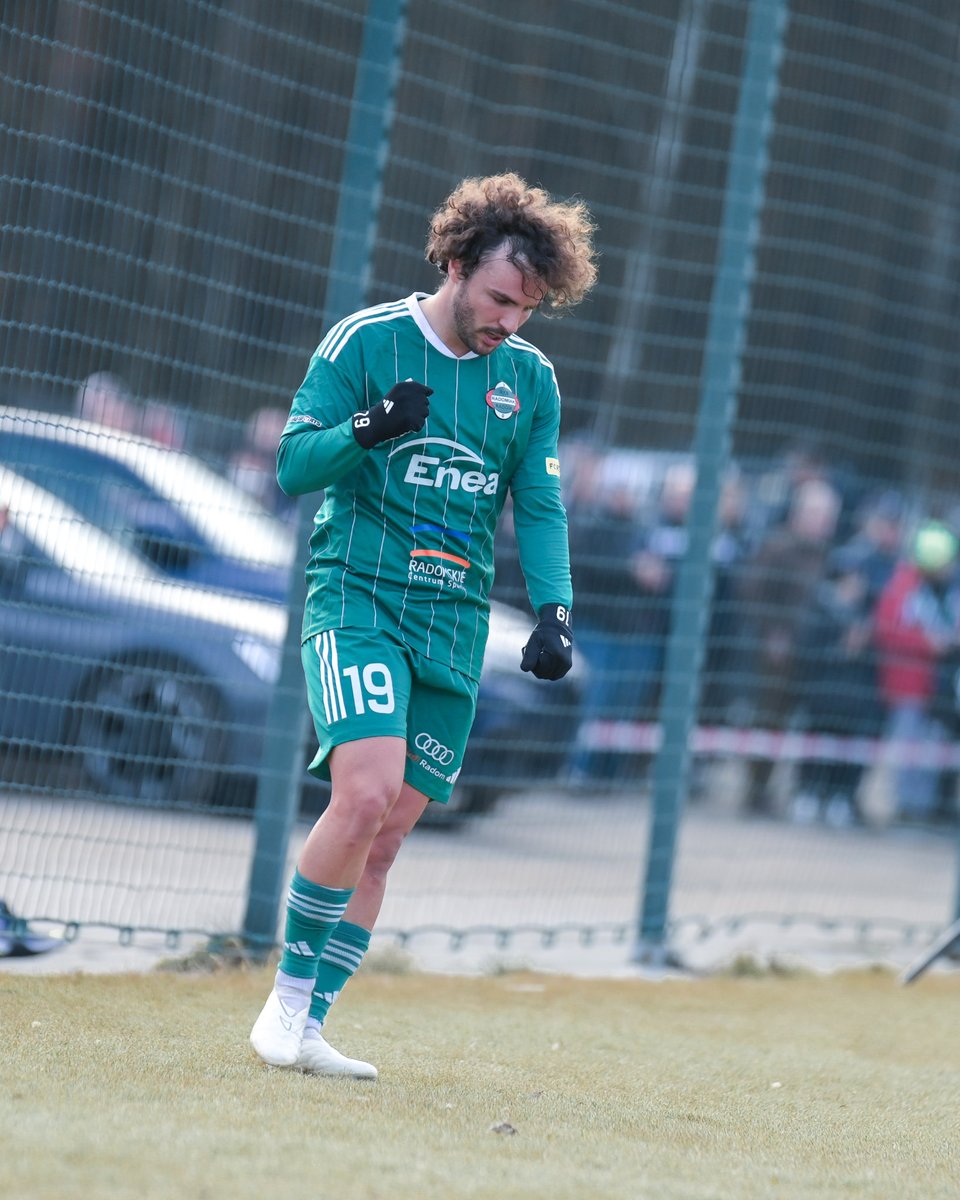 Radomiak_Radom's tweet photo. Fotorelacja z ostatniego sparingu 📸
Więcej zdjęć ➡ https://t.co/Nx3HNfa8lZ
#RADPUN https://t.co/RE62PqAeeF