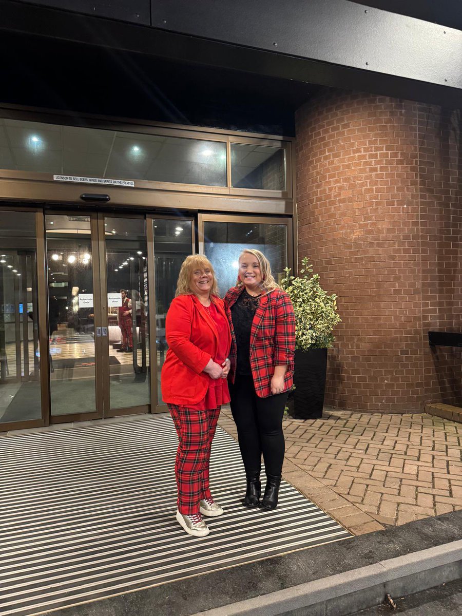 LizBovill's tweet photo. At Bridgeton Burns Club’s annual celebration in The Marriott Hotel last night, my daughter Carissa and I were incredibly proud of St.Denis’ and Trinity’s superstars,  honouring Robert Burns . @St_Denis_PS @DenisCouncil @rercag https://t.co/XgHEPtpG5l