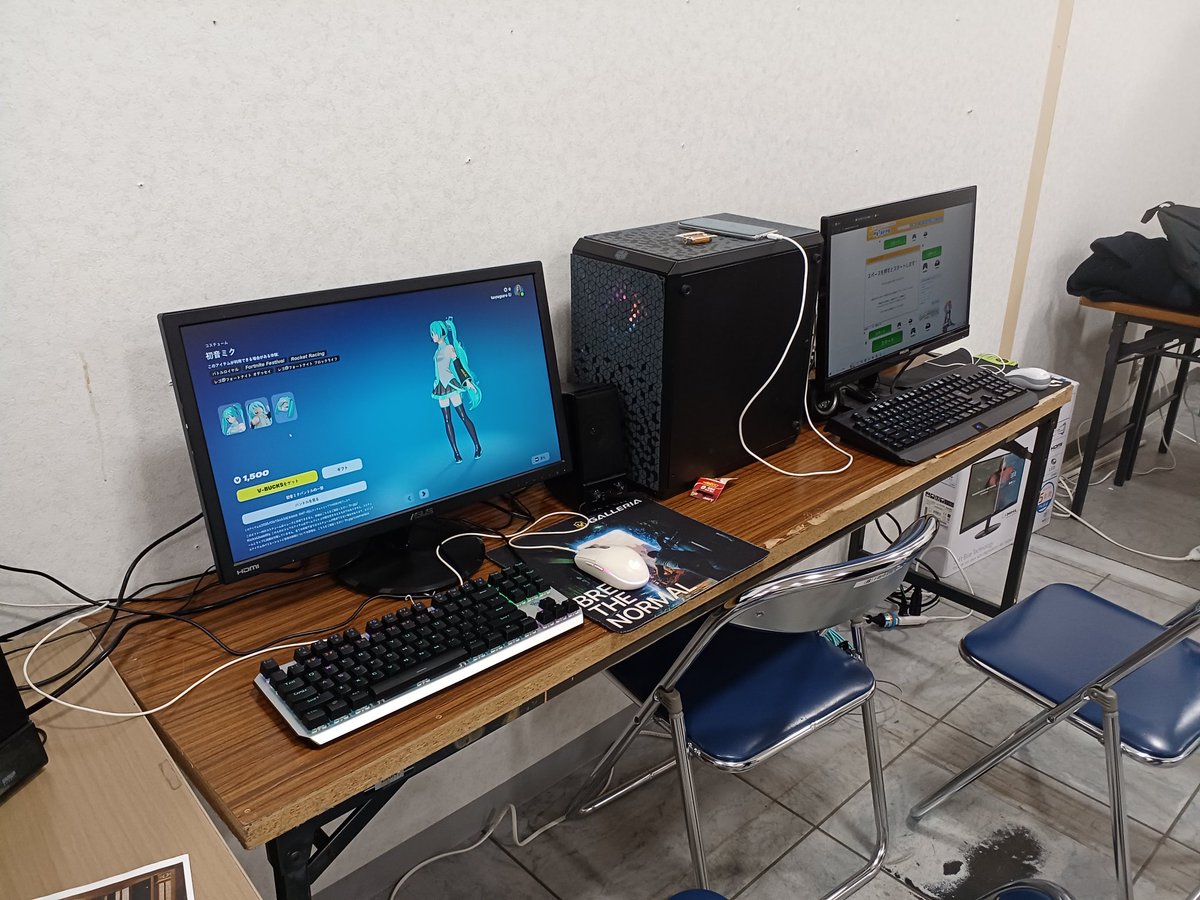 michinoku_ec's tweet photo. 本日も一関市千厩のショッピングモール・エスピア千厩で行われたわくわくマーケットで、ゲーム交流会を開催しました。
同時に開催されていたふれあい動物園は、この２日間行列が途絶える事なく大盛況。
多くの方で賑わいました。#miec #eスポーツ https://t.co/7siBS9iyl1