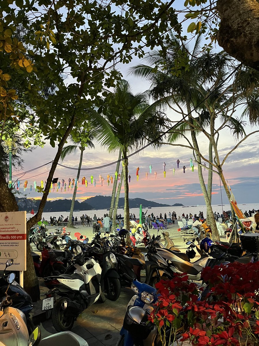 zactrades tweet media