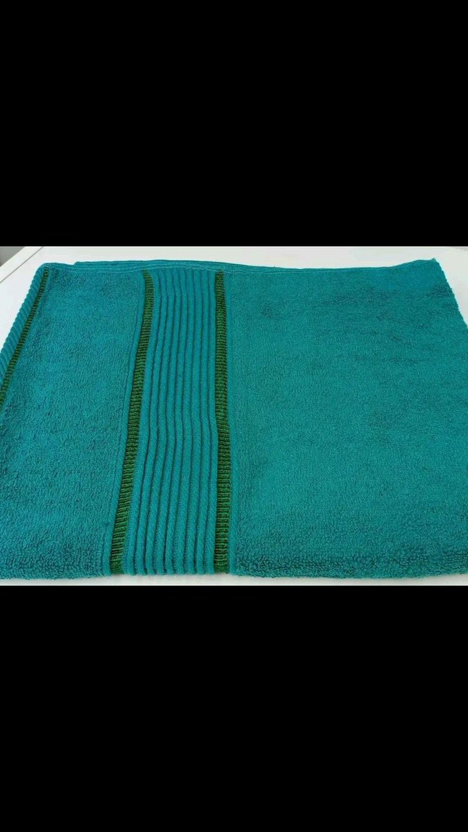 PillowsAndDuvet's tweet photo. @calvinokello4 Spot on 
Meanwhile I sell brand new high quality cotton towel 
Large 1400
Medium 1200 https://t.co/YQNkNFWBuV