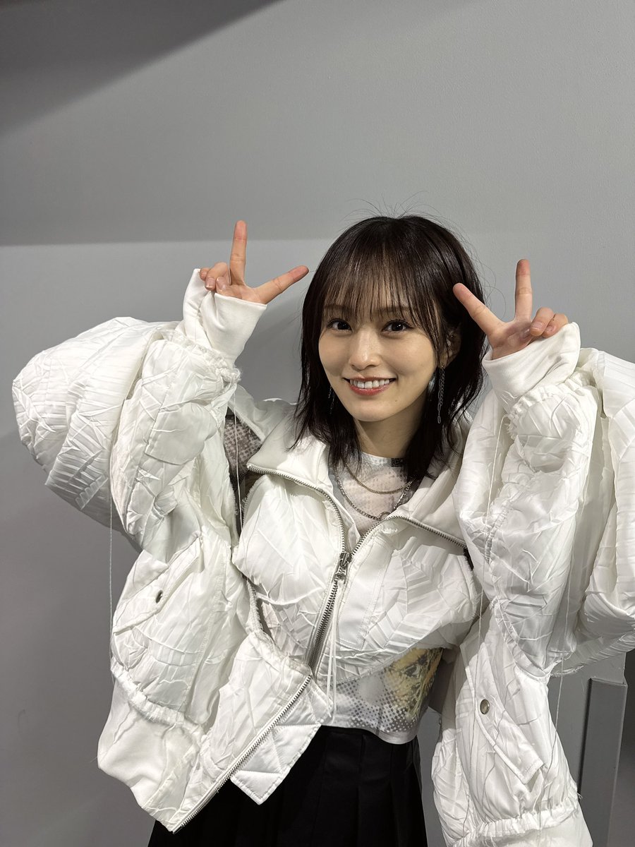 SayakaNeon's tweet photo. EP「U TA CARTE」リリイベ東京
強風＆極寒の中来てくれた皆様
ありがとうございました😭🌟

寒すぎた‼️‼️(笑)
けど、東京のど真ん中で歌えて
皆と話せてひたすらに嬉しかった〜🥹❣️

どうか、皆が風邪引きませんように🥺🙏 https://t.co/7xaX0O5lvh