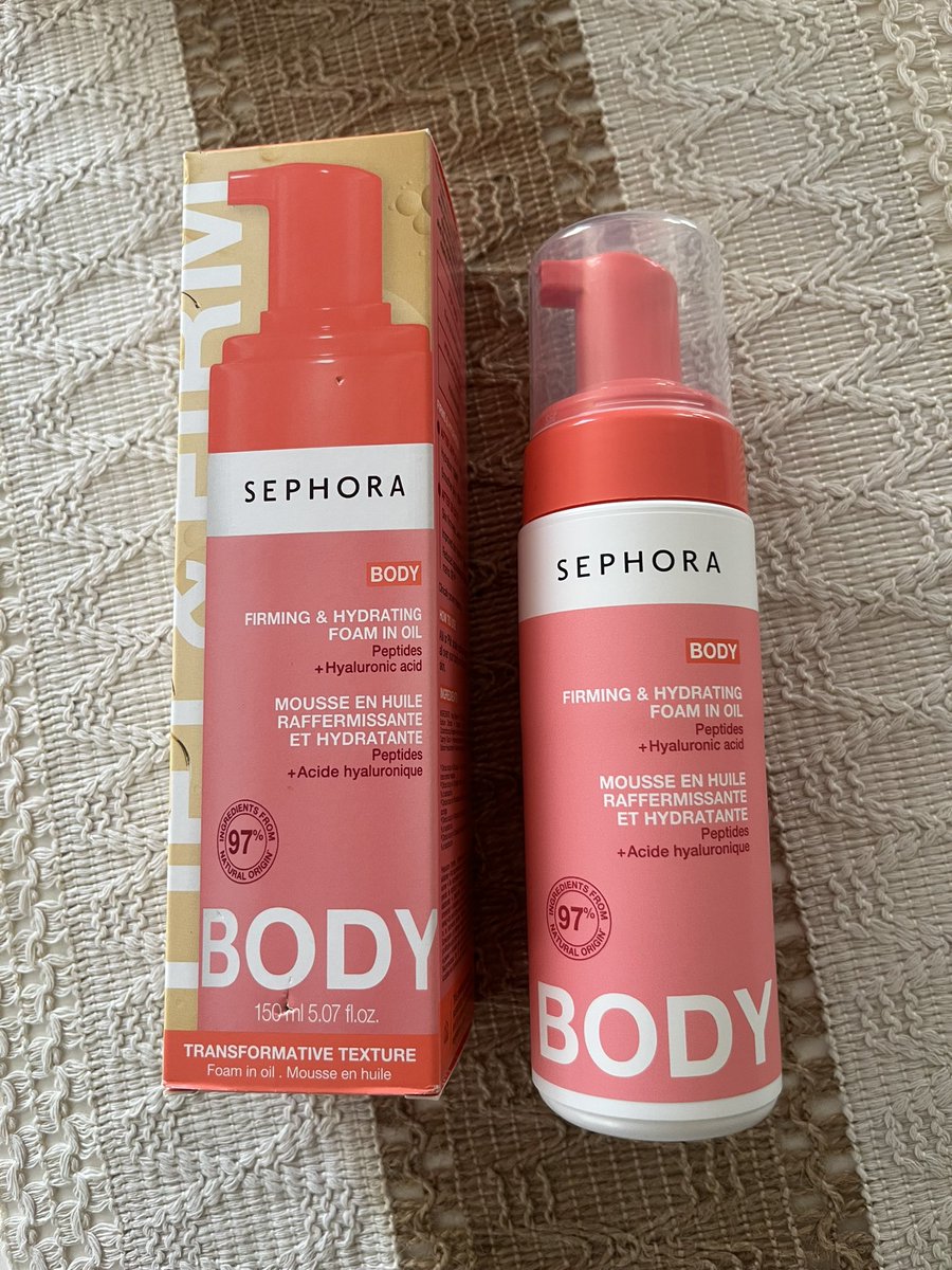 eddarmoune's tweet photo. Découverte SEPHORA
Très bonne odeur et texture.
Laisse la peau douce et raffermie.
#influenster #sephora @Influenster @Sephora #body #firming #hydrating #foaminoil #peptides #hyaluronicacid #mousse #raffermissante #hydratante #acidehyaluronique https://t.co/lXPlNCpoMD