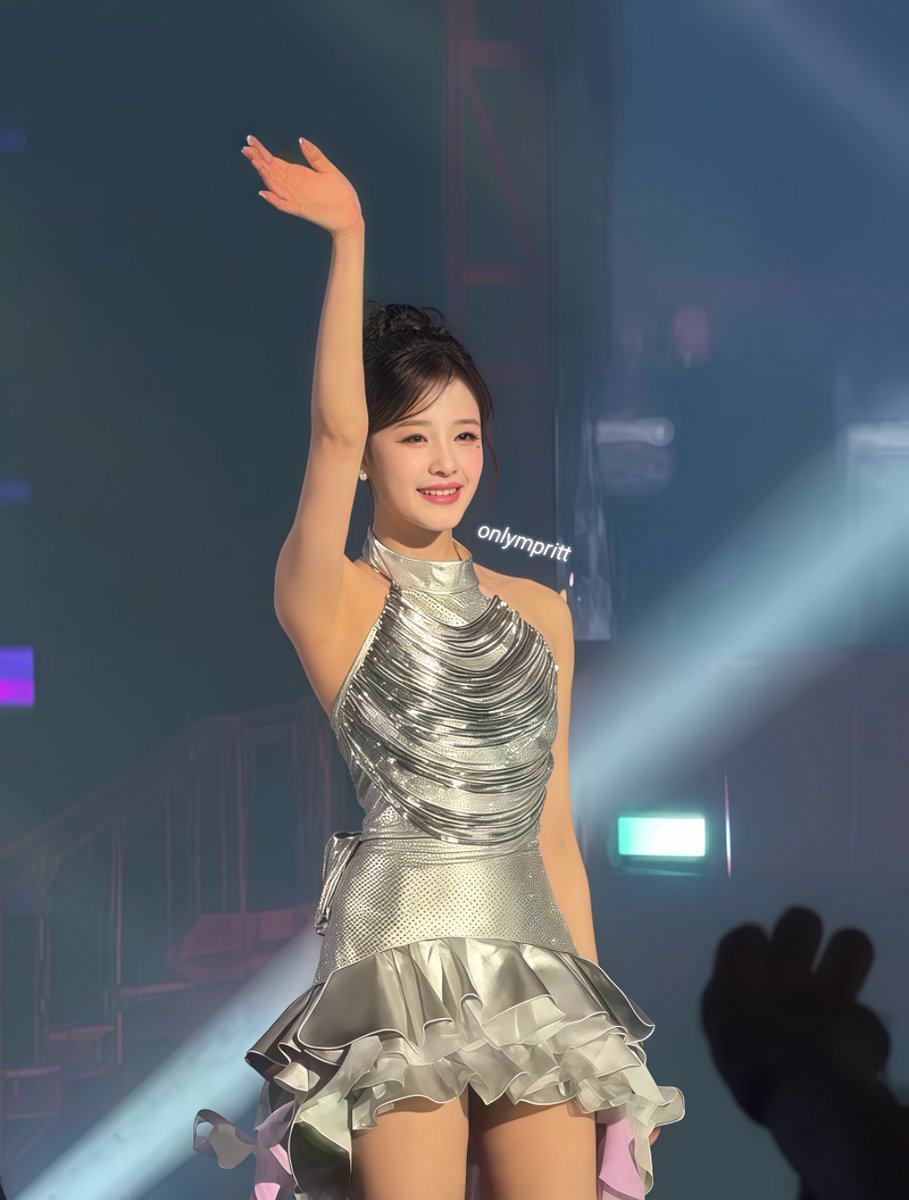 onlyrita__'s tweet photo. 20250126
🙆‍♀️✨

GONGJU PHARITA IN SEOUL
#HELLOMONSTERSinSeoul_D2
#PHARITA #BABYMONSTER https://t.co/MGv2mrqpIW