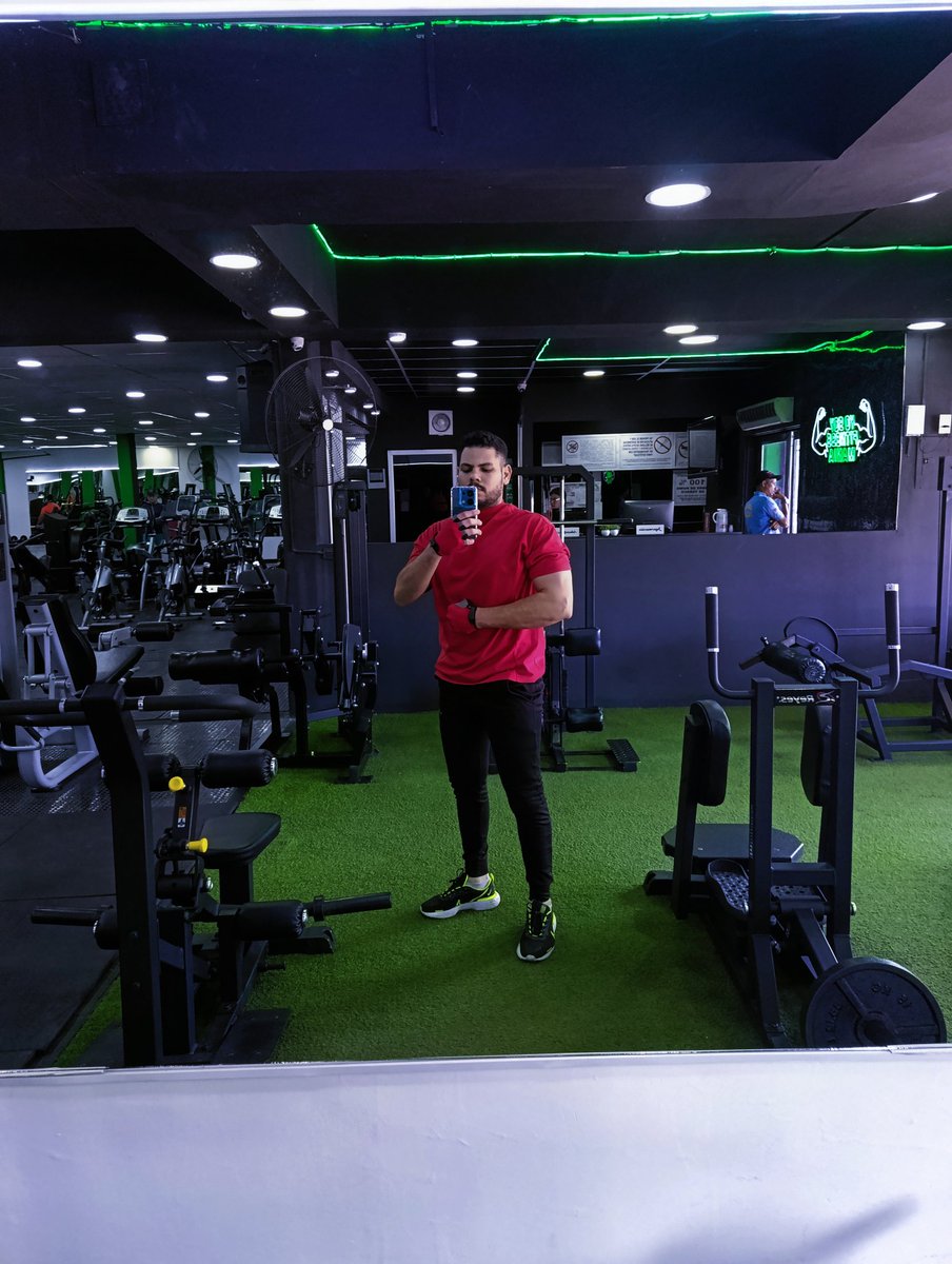 antonycastillos's tweet photo. #fitness https://t.co/xN42zG8XNA
