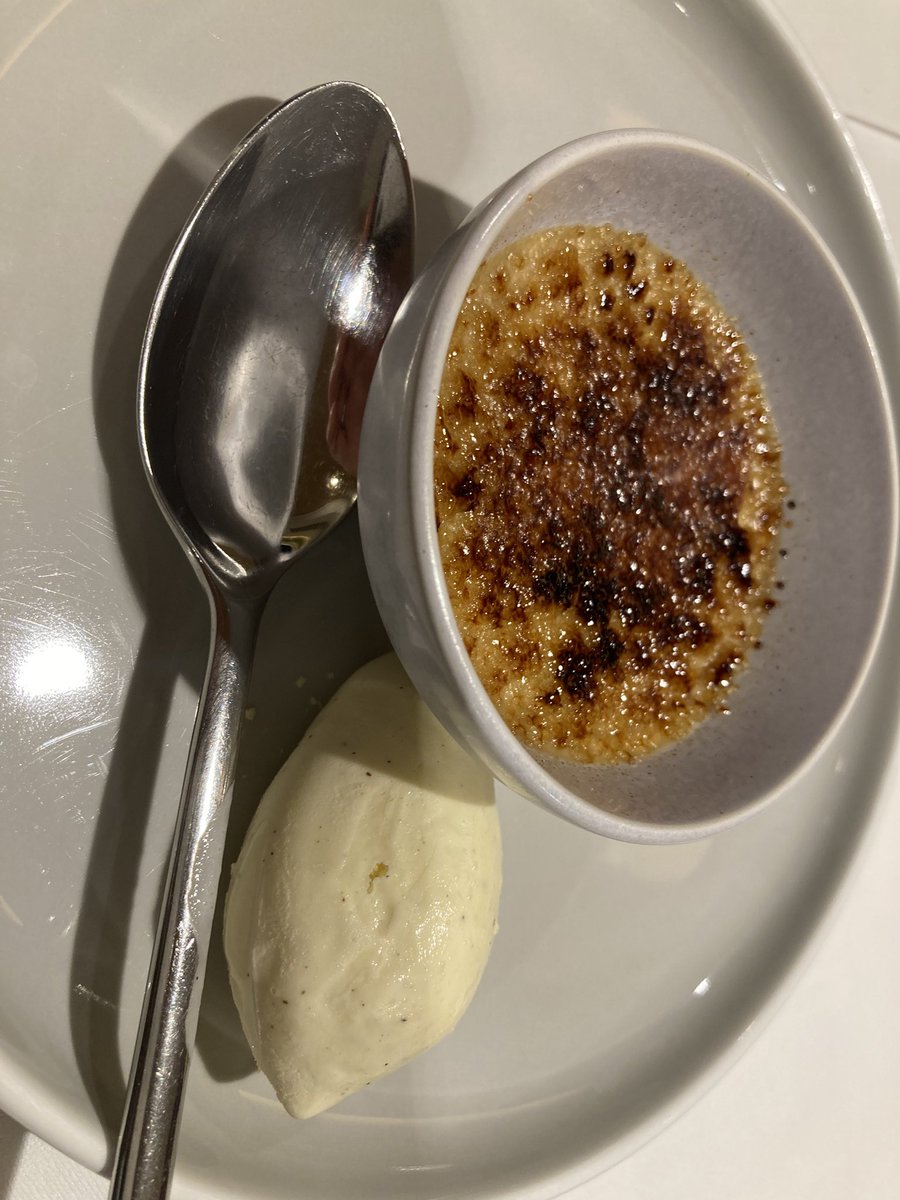 Ad6iRiewUt9unHK's tweet photo. コース料理連チャン
美味しかった😋
#ROBATA GRILL 炉 L'EAU https://t.co/TqdXxmKC42