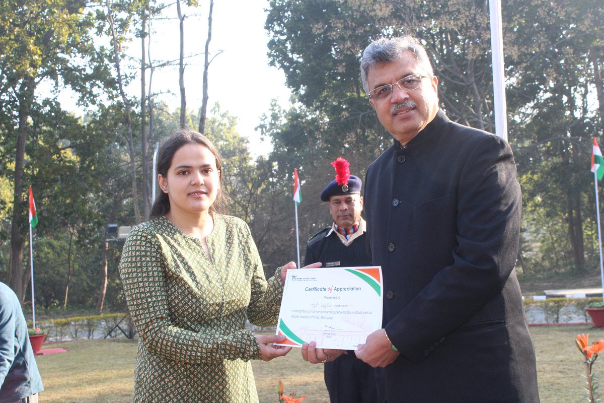 wii_india's tweet image. Happy Republic Day!
On the occasion of the 76th Republic day, the national flag was unfurled at @wii_india  by Director @vrtiwari1.  Various meritorious employees were felicitated for their service. Awards were handed to employees for their contribution on Hindi and Vigilance…