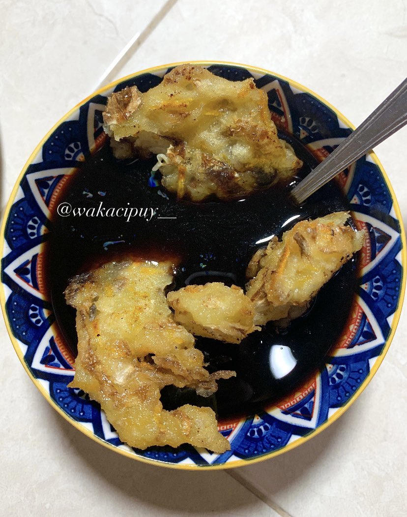 wakacipuy__'s tweet photo. Hihi pengen ikutan #WeekendBerkuah tapi cuma pake bakwan buatan suami dan cuka 😖😌
Selalu suka sama bakwan yg kek gini. Mumpung orangnya lagi pgn masak ye kan🤩 https://t.co/HqaHQaHTP7