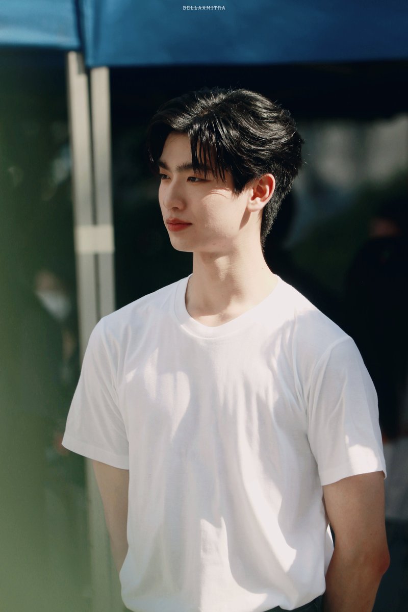 Bellaxmitra's tweet photo. หล่อ สะอาด เหมือนอาบน้ำทุก 5 นาที 

#tthomastc @tthomastc https://t.co/NSSx4SkxHI
