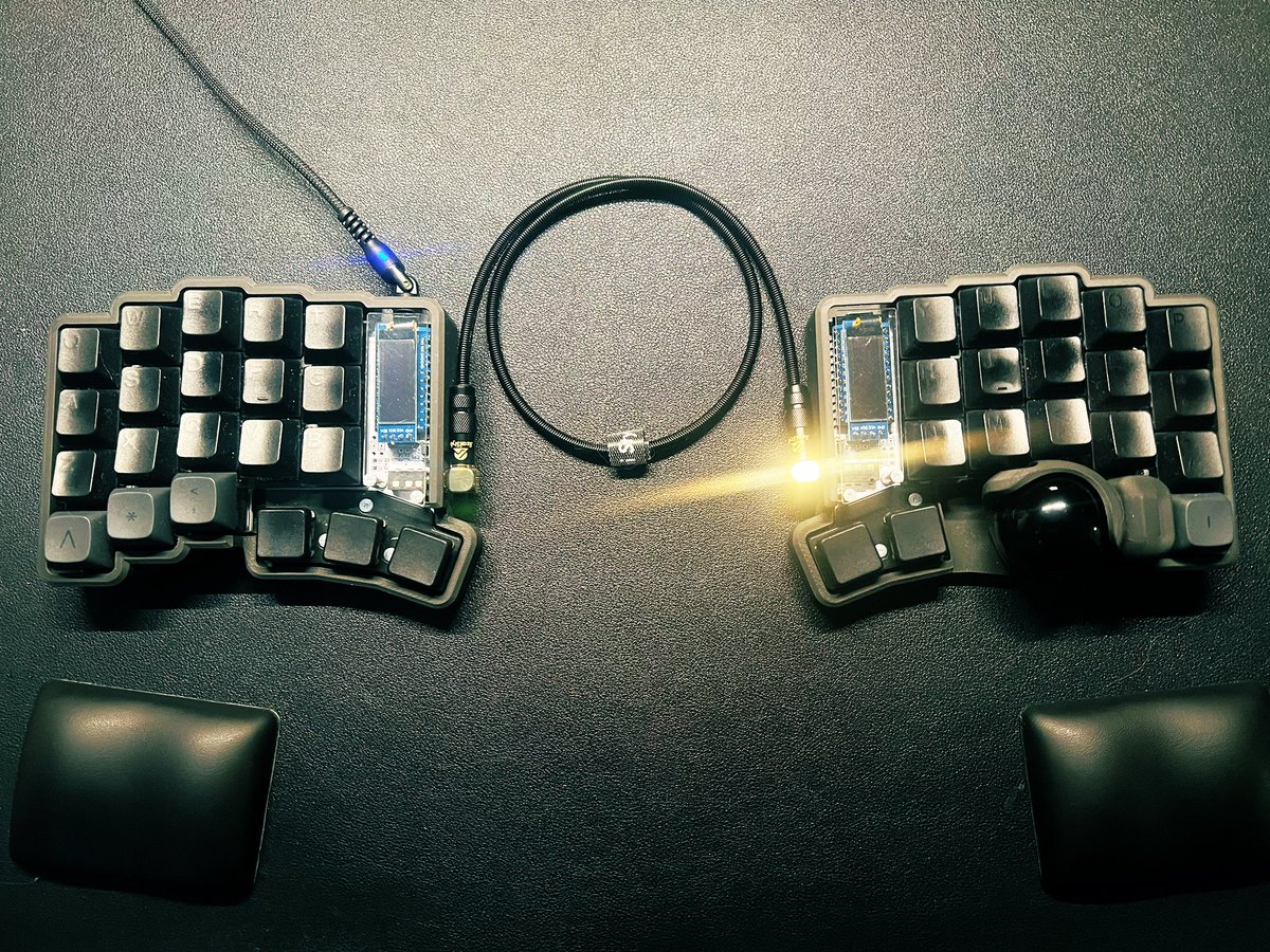 Jizaiが輝く✨ Keyboard: keyball39 Switch: Kailh Deep Sea Silent