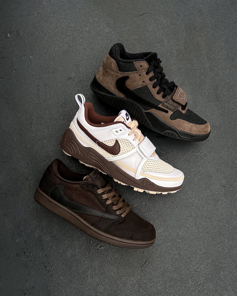 thesolesupplier's tweet photo. Which pair are you taking? 🍫 https://t.co/nie3n97IVT