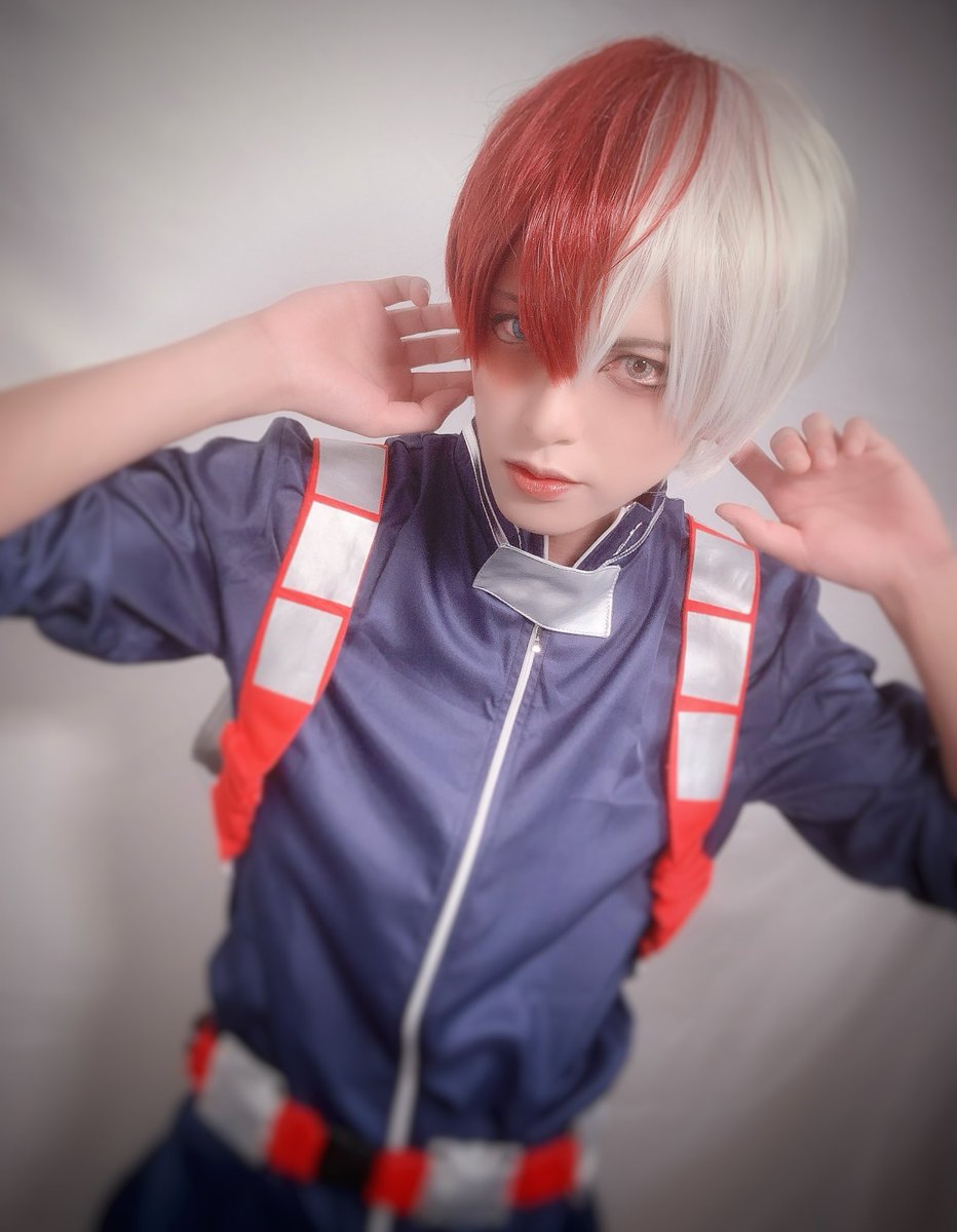 A10_ayato's tweet photo. お久しぶりです。
明日YouTubeにて動画公開します！よろしく！

#ヒロアカ 
#轟焦凍 
#コスプレ 
#cospaly https://t.co/hVvh6Iukxy