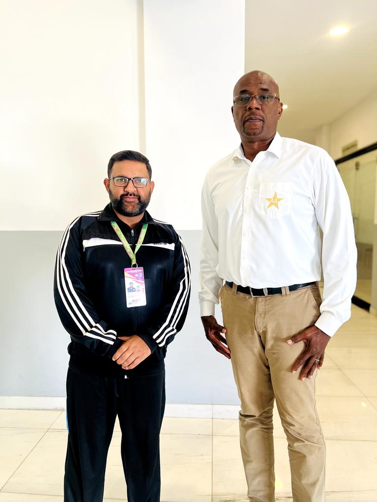 Abdul Basit (@basitcric) on Twitter photo With the iconic Ian Bishop – the voice that adds magic to every cricket moment and wins hearts worldwide! ❤️
Ian Bishop the famous cricket commentator. ❤️ <a href="/irbishi/">Ian Raphael Bishop</a> With the iconic Ian Bishop – the voice that adds magic to every cricket moment and wins hearts worldwide! ❤️
Ian Bishop the famous cricket commentator. ❤️ <a href="/irbishi/">Ian Raphael Bishop</a>