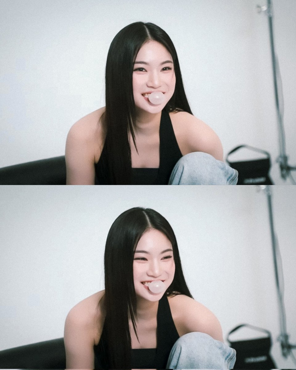 leeisafilms's tweet photo. She’s so gf

#ISA #아이사 #STAYC #스테이씨 https://t.co/ncONp32OR2