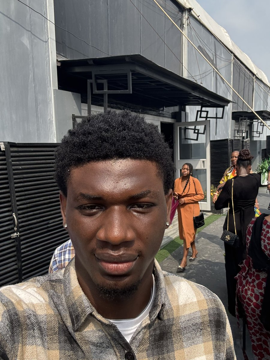 ElvisObi_'s tweet photo. GO TO CHURCH LADS! https://t.co/tF7xLQhlVA