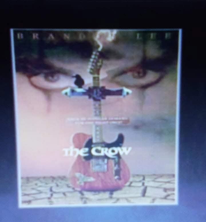 simonphl1978's tweet image. Crow