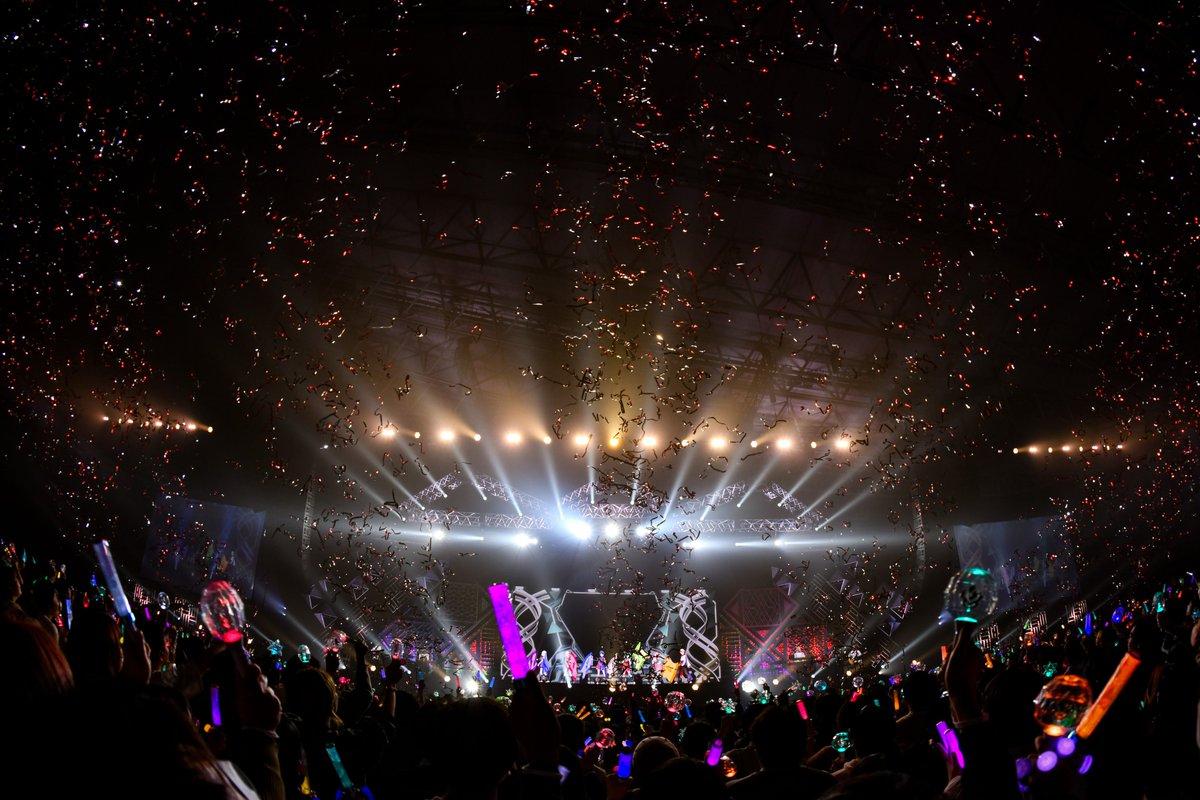 pjsekai_live's tweet photo. #セカライ4th 全公演終了🎉

本日の感想は「#セカライ4th東京day3」で投稿してください😊

セカライ4th全10公演、お楽しみいただけましたでしょうか🌟
ご来場・ご視聴いただき、誠にありがとうございました🌈

#プロセカ https://t.co/j7G6OXbLPW