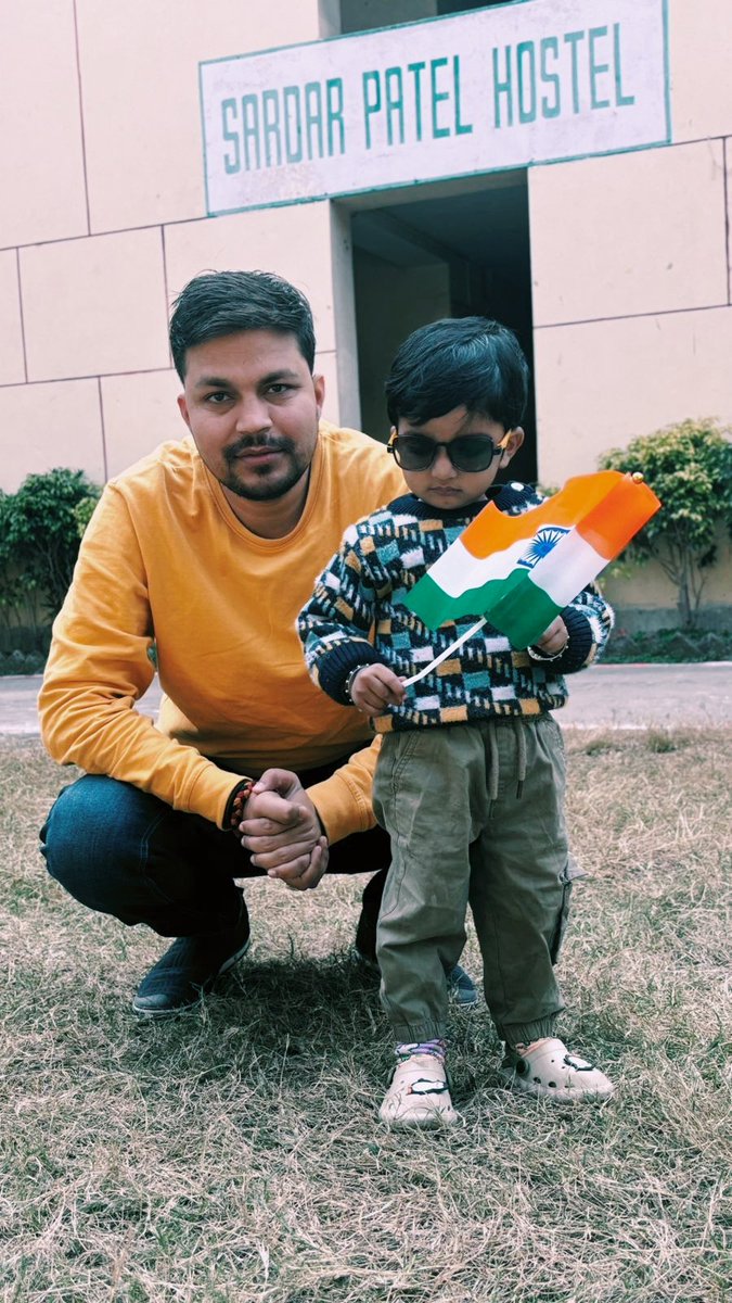आप सभी को 76वें गणतंत्र दिवस की हार्दिक शुभकामनाएं..💐
#76thRepublicDay