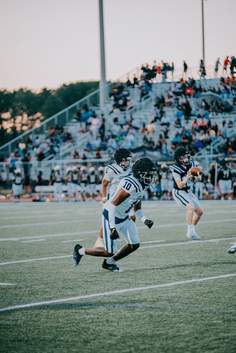 Check it out Coaches trust me you won’t regret it⭐️ hudl.com/athlete/179050…