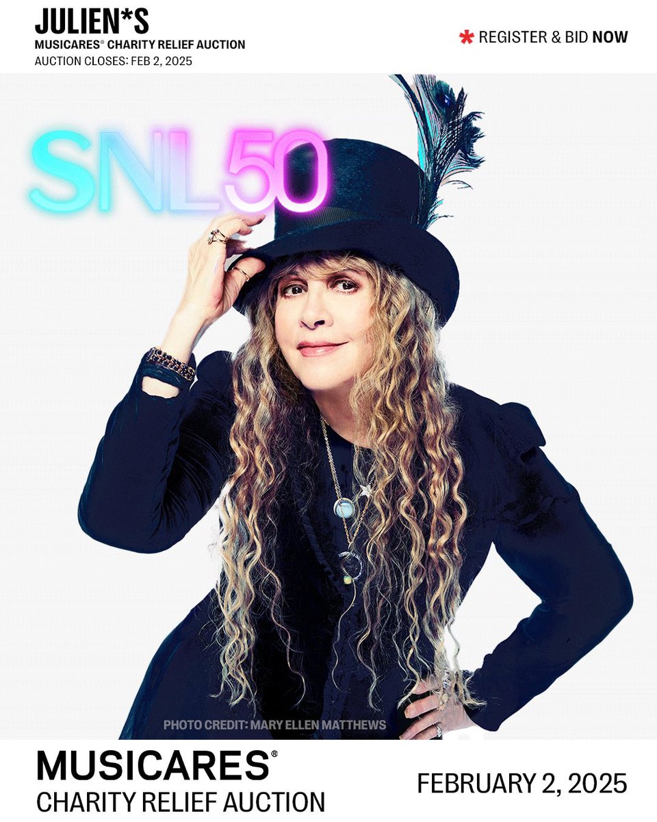 StevieNicks's tweet image. Own a piece of rock and roll history while supporting a great cause! ✨
This February 2nd, bid on Stevie Nicks’ top hat worn during her 2024 “SNL” promo shoot! Signed and adorned with celestial doodles, this hat comes with a peacock feather and original hat box.
Donated by…