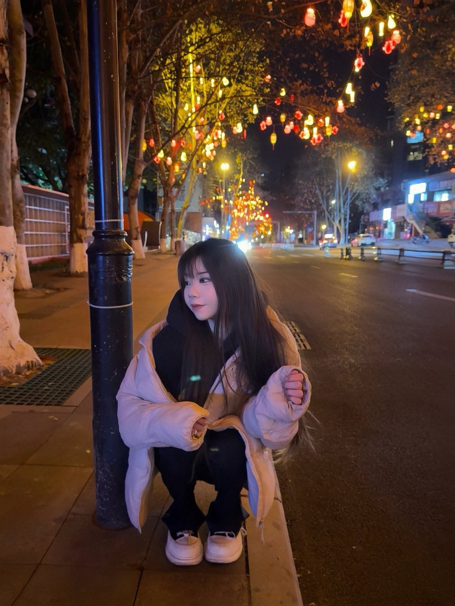 1 (@troyeeone1) on Twitter photo 