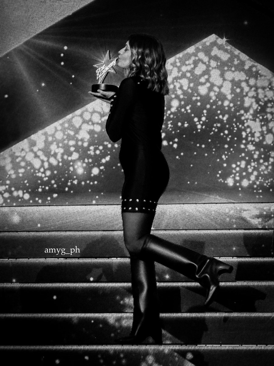 Hello_Swiftie_'s tweet photo. Bravo Marine 🤩🤩🤩 #StarAcademy2024 https://t.co/6n7ribffCm