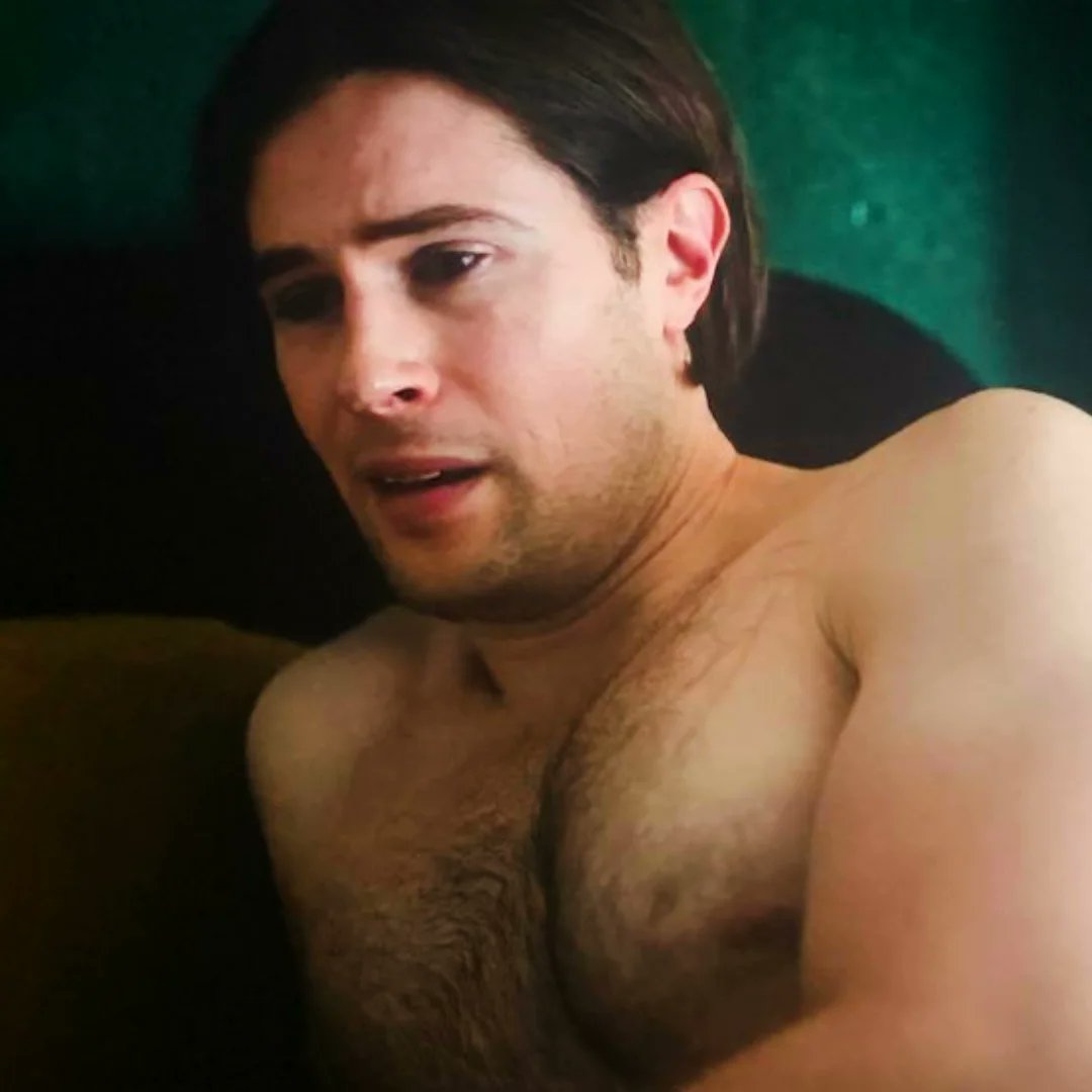 point_blank1959's tweet photo. Lord John's puzzling move. Welcome for a change, yet perhaps too extreme. I never blamed him, my thumbs down went to Claire for accepting to get married. ๐คฉ๐ฅฐ๐ค - Sharon Raydan @raydans25 #mrdavidberry #OutlanderS7b https://t.co/rEm4SUVf94