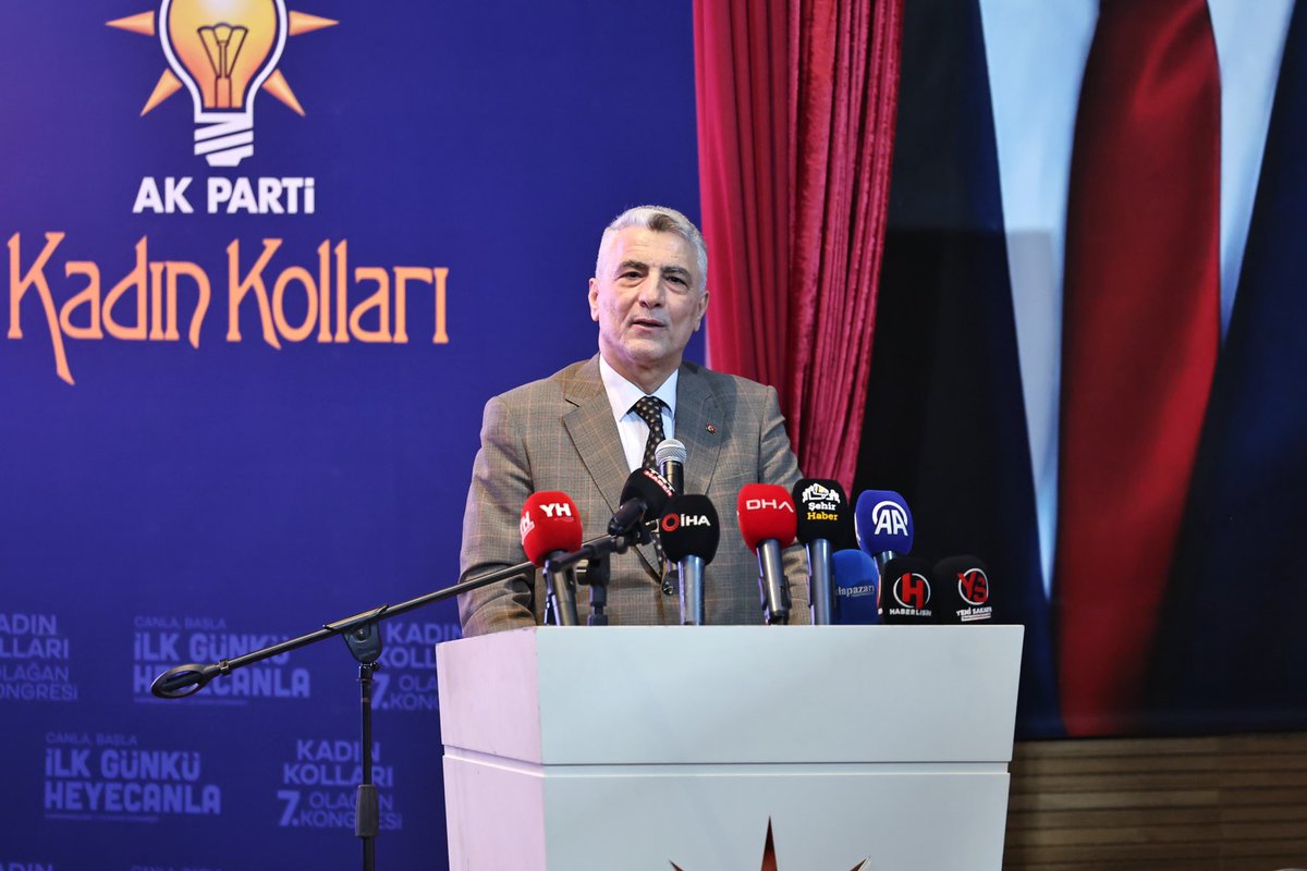 ZHatip's tweet photo. Sakarya Ak Parti İl Kadın Kolları 7. Olağan Kongresini Ticaret Bakanımız Sayın Prof. Dr. Ömer Bolat 'ın katılımlarıyla gerçekleştirdik.

Görevi devralan Başkanımız Sayın Duygu Çetin ve Yönetimine başarılar diliyorum. 

@omerbolatTR 
@aysekesir https://t.co/yNBdVVi3BL